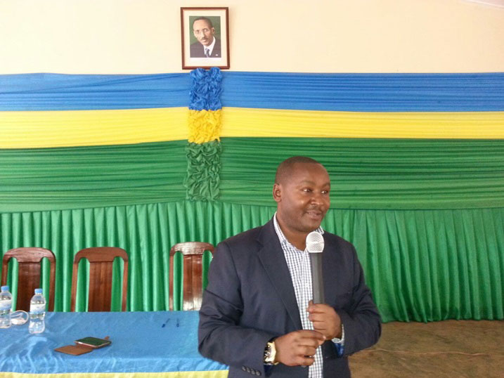 Umuyobozi w'akarere ka Gasabo, Willy Ndizeye, asaba abari mu rwego rwa DASSO kuhindura amateka yaranze aba local defenses.
