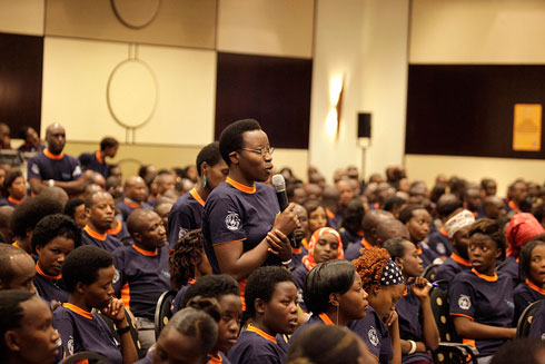 Urubyiruko rwiyemeje kwibohora ipfunwe ruterwa n'ibyabaye mu Rwanda.