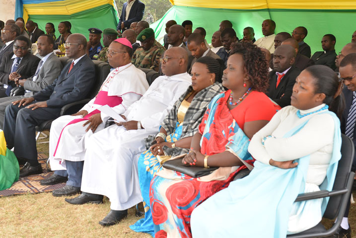 Yubire y'imyaka 50 ya Paruwasi ya Muganza yitabiriwe n'abayobozi banyuranye.