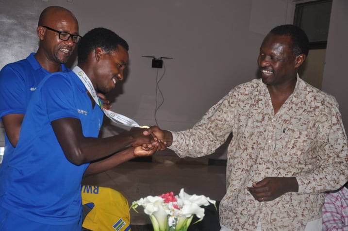 Bayigamba ashimira Hadi Janvier wahesheje ishema igihugu