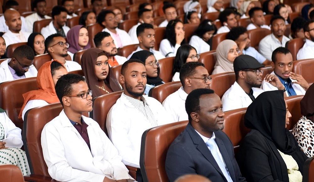 Aba banyeshuribari baje gukomereza amasomo yabo mu Rwanda