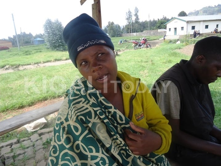 Aba ni bamwe mu batangabuhamya babibonye bavuga ko batuguwe no kubona atemye mugenzi we.