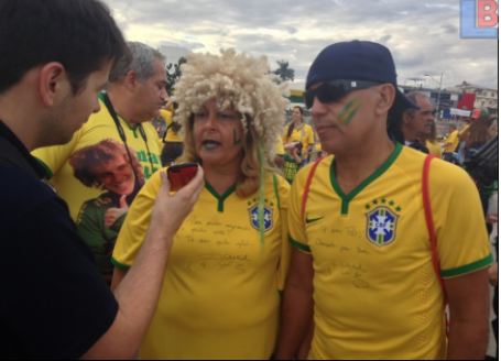 Ababyeyi ba David Luiz ni abafana bakomeye b'ikipe y'igihugu ya Brazil