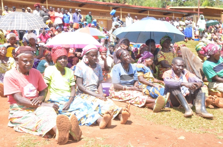 Ababyeyi batuye ku kirwa cya Nkombo barifuza imbangukira gutabara kugira ngo batahane abana bazima