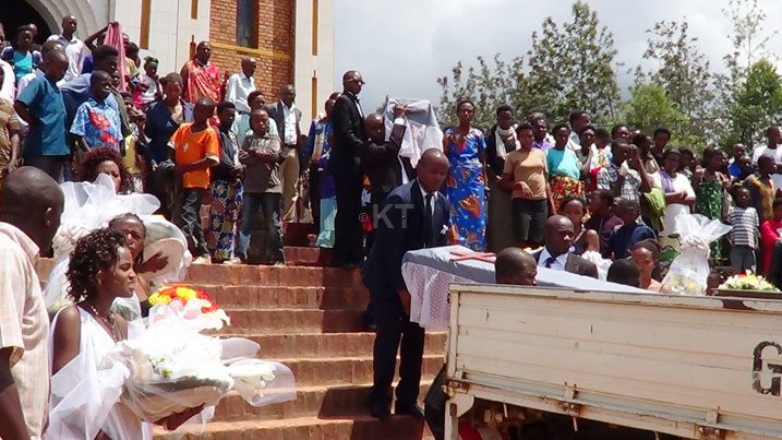 Barifuza ko bajya bibuka ku wa 15 Mata kuko kuri iyi tariki mu 1994 ari bwo batewe n