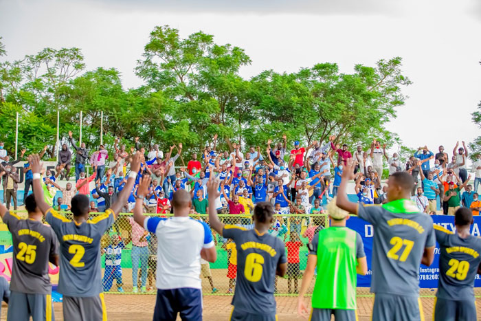 Minisiteri ya Siporo yatangaje ko abafana batemewe
