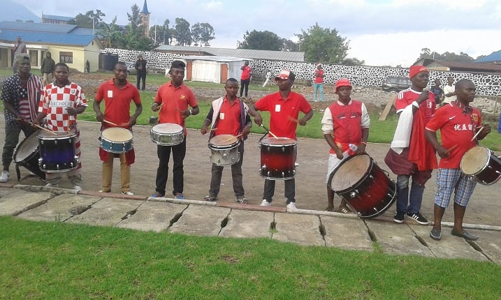 Abafana ba Etincelles bari bitwaje ingoma zijyanye n'igihe