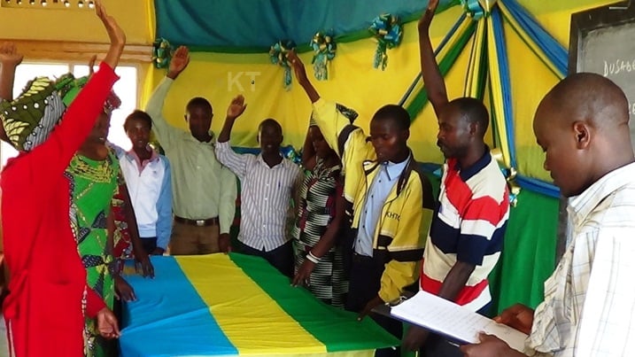 Abahagarariye abafite ubumuga barahiriye kuvuganira abana bafite ubumuga bwihariye bakazabasha kubona uburezi.