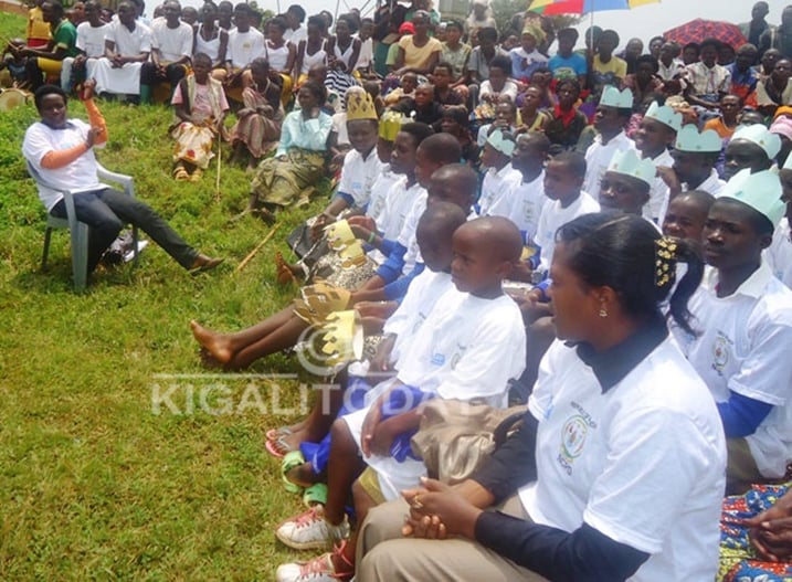 Abafite ubumuga Nyamasheke babangamiwe n'ababita amazina y'ibitutsi abatesha agaciro.
