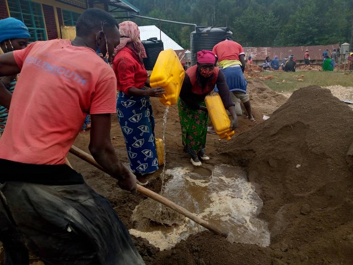 Abafundi n'abayede biyemeje kurwana COVID-19