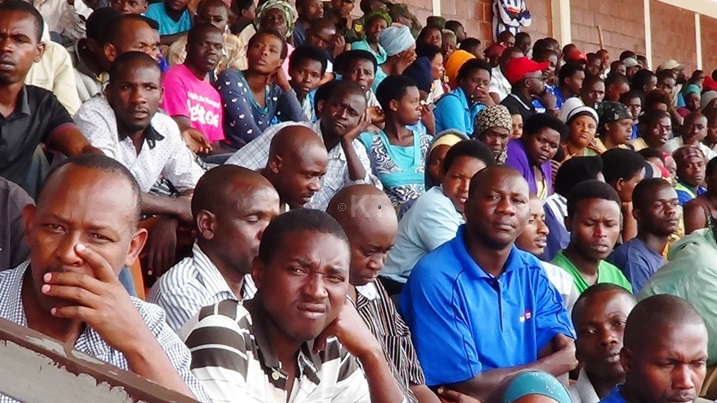 Hari abasore ngo basigaye baka moto cyangwa igare umukobwa bagiye kurushinga.