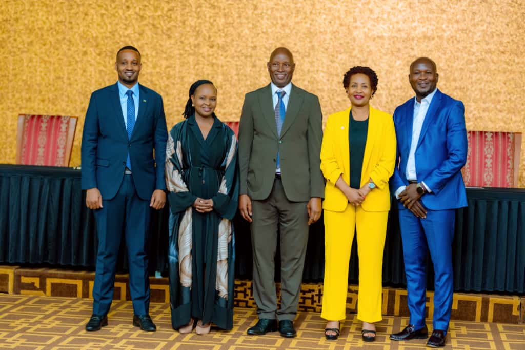 Abagize komite nyobozi nshya