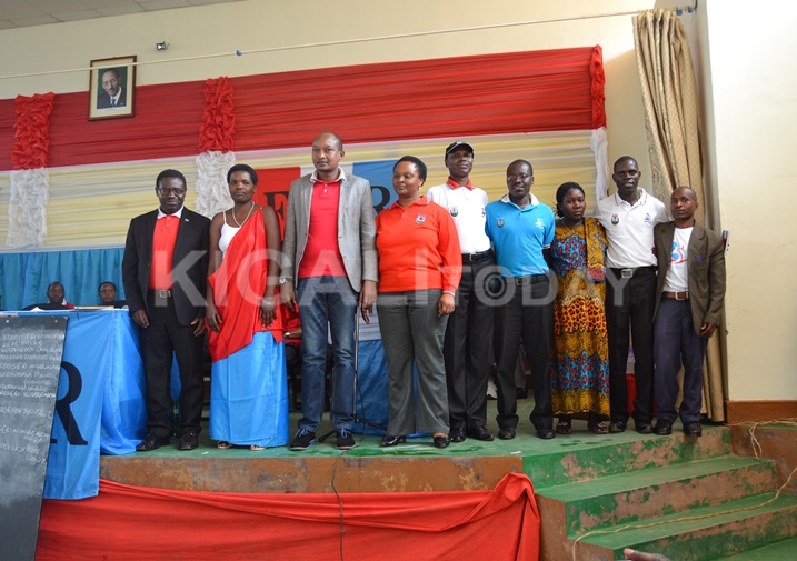 Abagize komite nyobozi nshya ya RPF inkotanyi bagiye guhangana n'ibibazo byari bimaze iminsi bigaragara mu karere birimo kurarana n'amatungo.