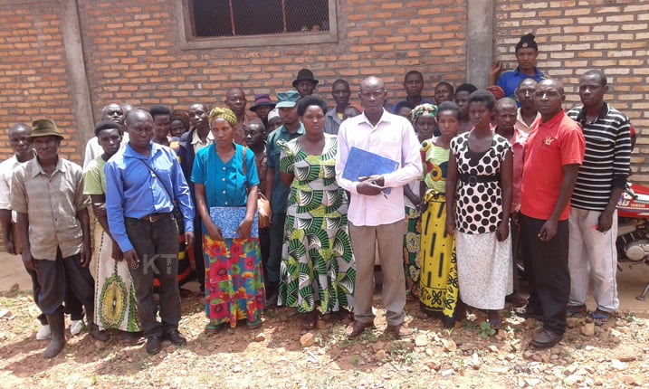 Abagize koperative uburumbuke barasaba ubufasha bw'ibikoresho ngo akazi kagende neza