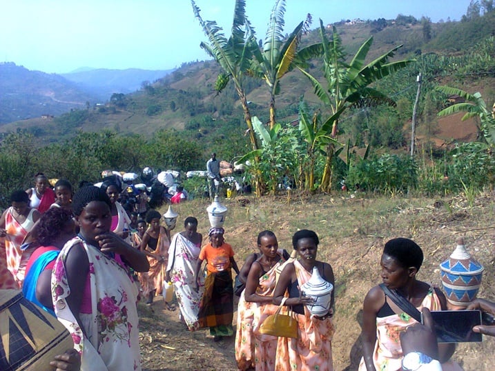 Abagore ba RPF n'inama y'igihugu y'abagore baremeye uyu muryango.