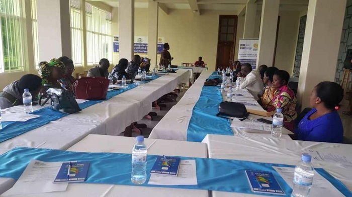 Abagore bakora ubucuruzi buciriritse bwambukiranya imipaka bagiye gufashwa kwiteza imbere haba mu kubakorera imishinga yunguka no kubakorera ubuvugizi