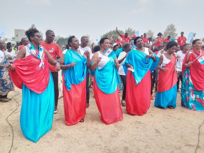 Abagore bashimira Kagame wabakuye mu bikari akabagira ba rwiyemezamirimo