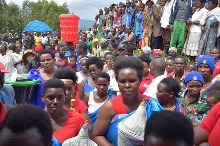 Abagore bashimiwe ubwitange bwabaranze mu kubakira abatishoboye