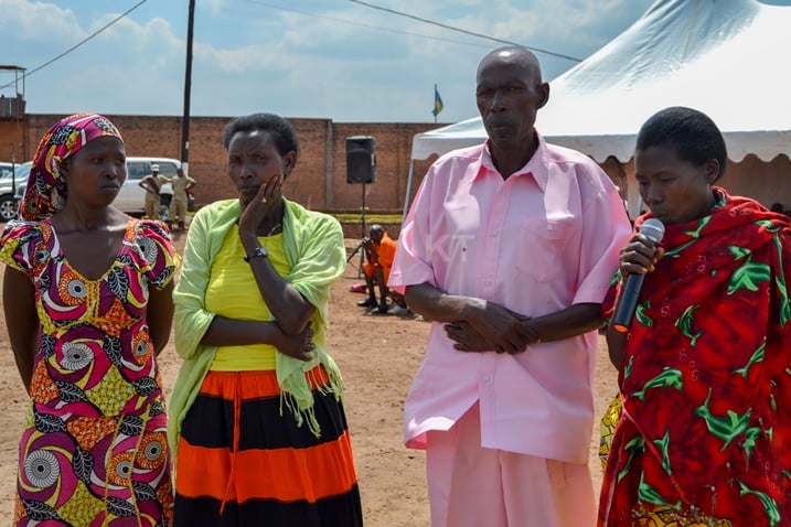 Abagororwa 17 bo muri gereza ya Rwamagana bamaze guhuzwa n'imiryango bahemukiye nyuma yo kuyandikira bayisaba imbabazi.
