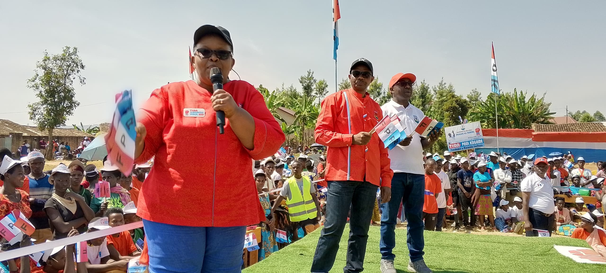 Abakandida Depite Biyamamariza mu Karere ka Muhanga bavuga ko gutora FPR-Inkotanyi, ari ugukomeza intambwe y'iterambere