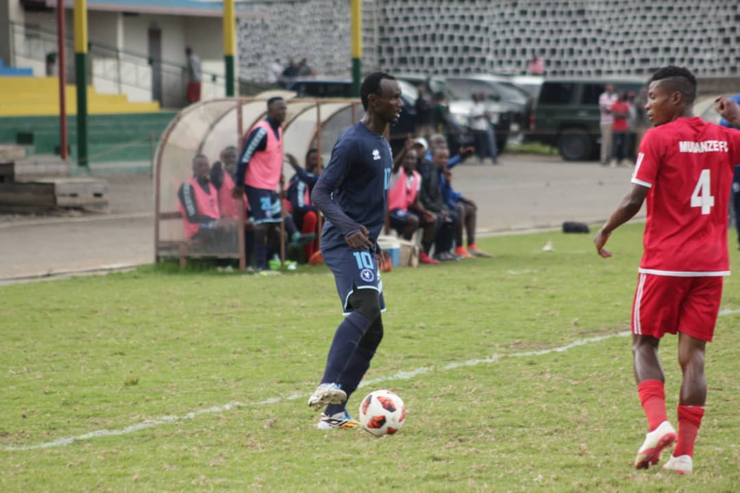 Abakinnyi ba Police FC bakoze iyo bwabaga ariko kurenga mu kibuga cyabo bikabagora kubera abakinnyi ba Musanze FC bari bahagaze neza