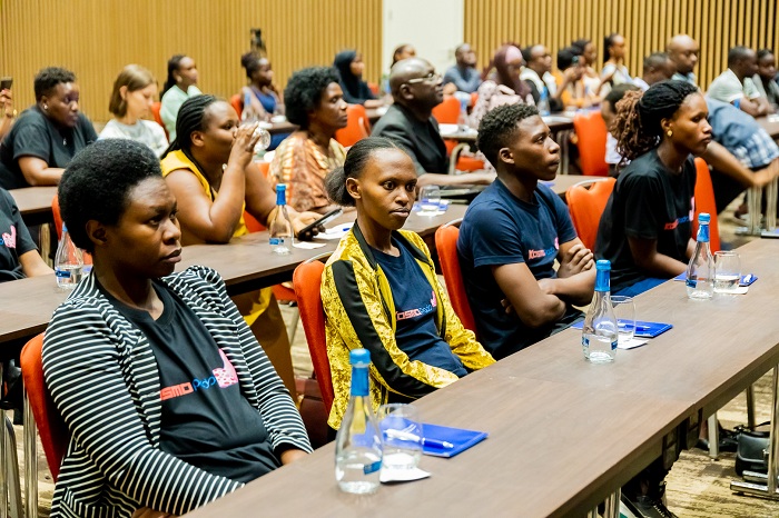 Urubyiruko rw'abakobwa ruvuga ko Kosmopads zabafashije mu buryo butandukanye