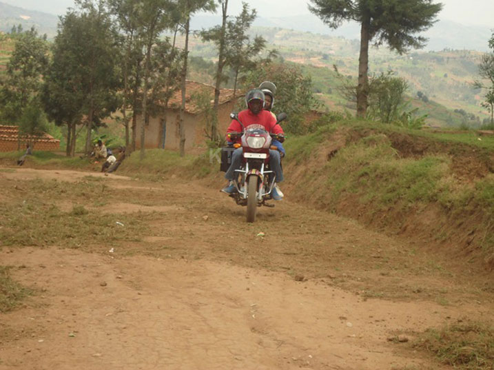 Abamotari bakorera mu mihanda y'ibitaka basabwa kudatendeka abagenzi.