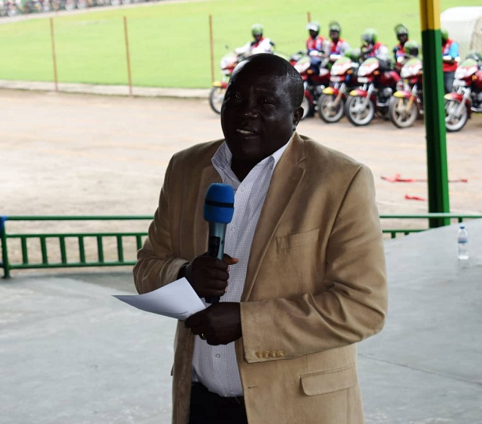 Guverineri Gatabazi JMV yasabye abamotari gukora kinyamwuga