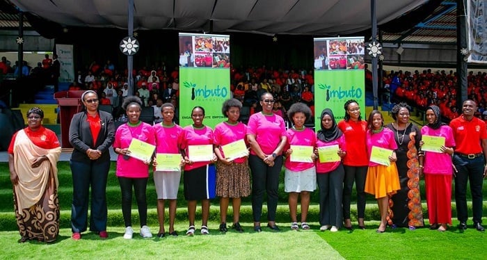Madamu Jeannette Kagame agiye guhemba Inkubito z'Icyeza