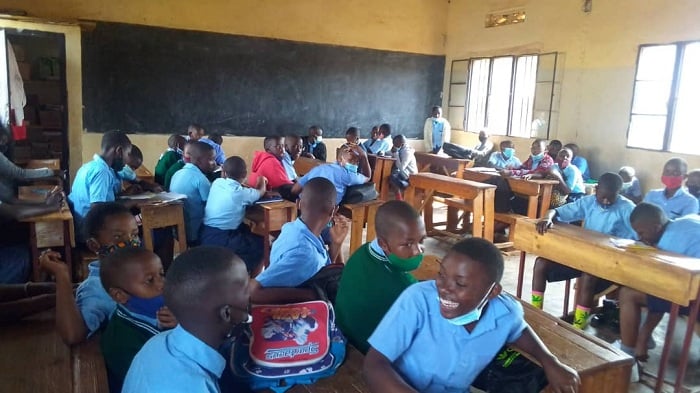Benshi batangiranye akanyamuneza kuko batazongera kujya mu ishuri mu gihe cy'izuba ry'impeshyi