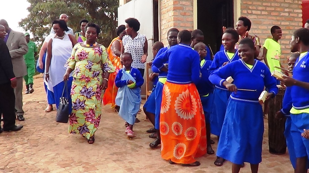 Akarere kazashakira abana bamaze gukura aho kuba kugira ngo babise abakiri bato.