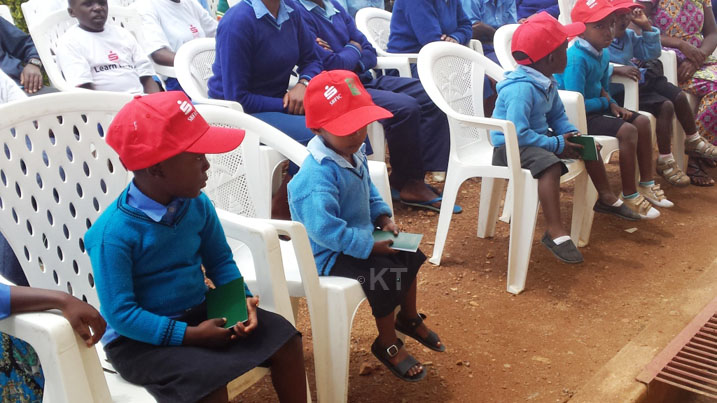 Ababyeyi bahamya ko abana babo batangiye kubazigamira hakiri kare