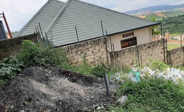 Abandi baturage bahaturiye na bo bavuga ko bashobora gutembanwa n'inkangu