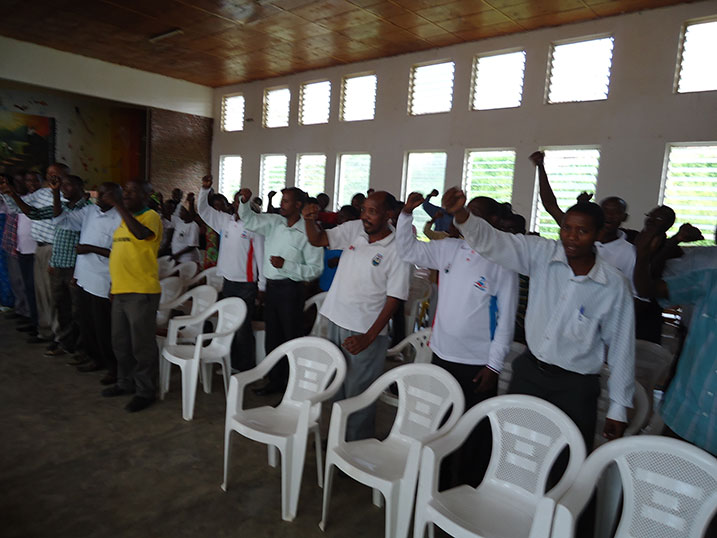 Abanyamuryango ba FPR-Inkotanyi mu Murenge wa Rubengera ngo ntibazongera kurebera ababeshya ubuyobozi.