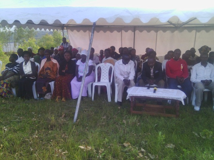 Abanyamuryango ba koperative barokotse ari bato none bamaze gukura.