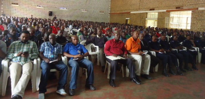 Abanyehuye bibukijwe kitwararika ibyahungabanya umutekano mu minsi mikuru.