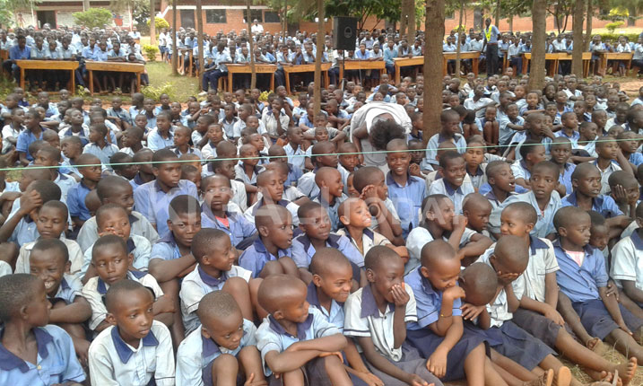 Abanyeshuri bibukijwe kwirinda amacakubiri.