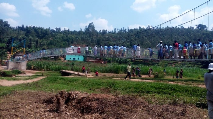 Abanyeshuri ntibazongera gusiba ishuri kubera umwuzure wa Mwogo