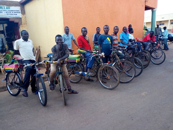 Abanyonzi bakorera Musanze bavuga ko gusora buri munsi, buri cyumweru na buri kwezi ngo bibaremereye cyane