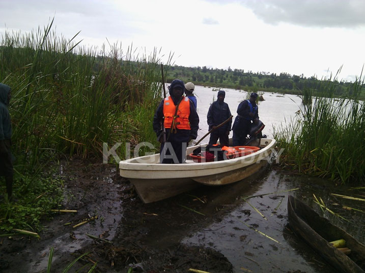 Abapolisi bari mu bikorwa byo gushakisha umurambo utaraboneka.