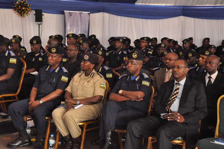 Abapolisi batandukanye bitabiriye uyu muhango.