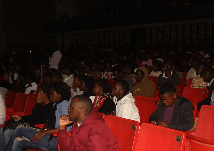 Abateraniye muri Grand Auditorium bari mu gitaramo cy'Indangamuco.