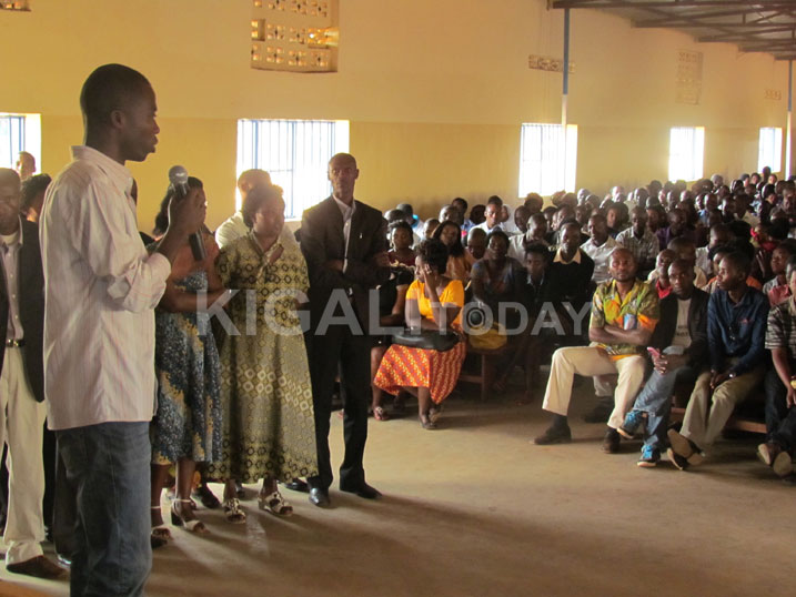 Abarimu ba Kayonza basanga kurekura Kagame ari nko kwikura amata mu kanwa.