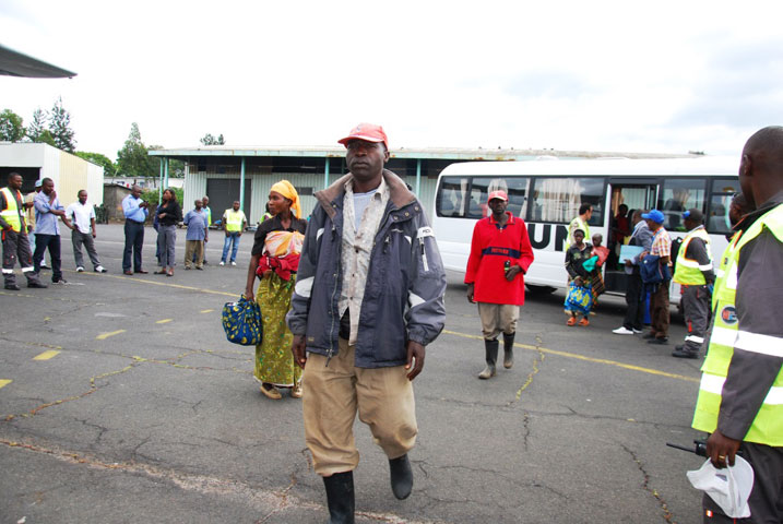 Abarwanyi bakurwa Kanyarucinya bagezwa ku kibuga cy'indege Goma.