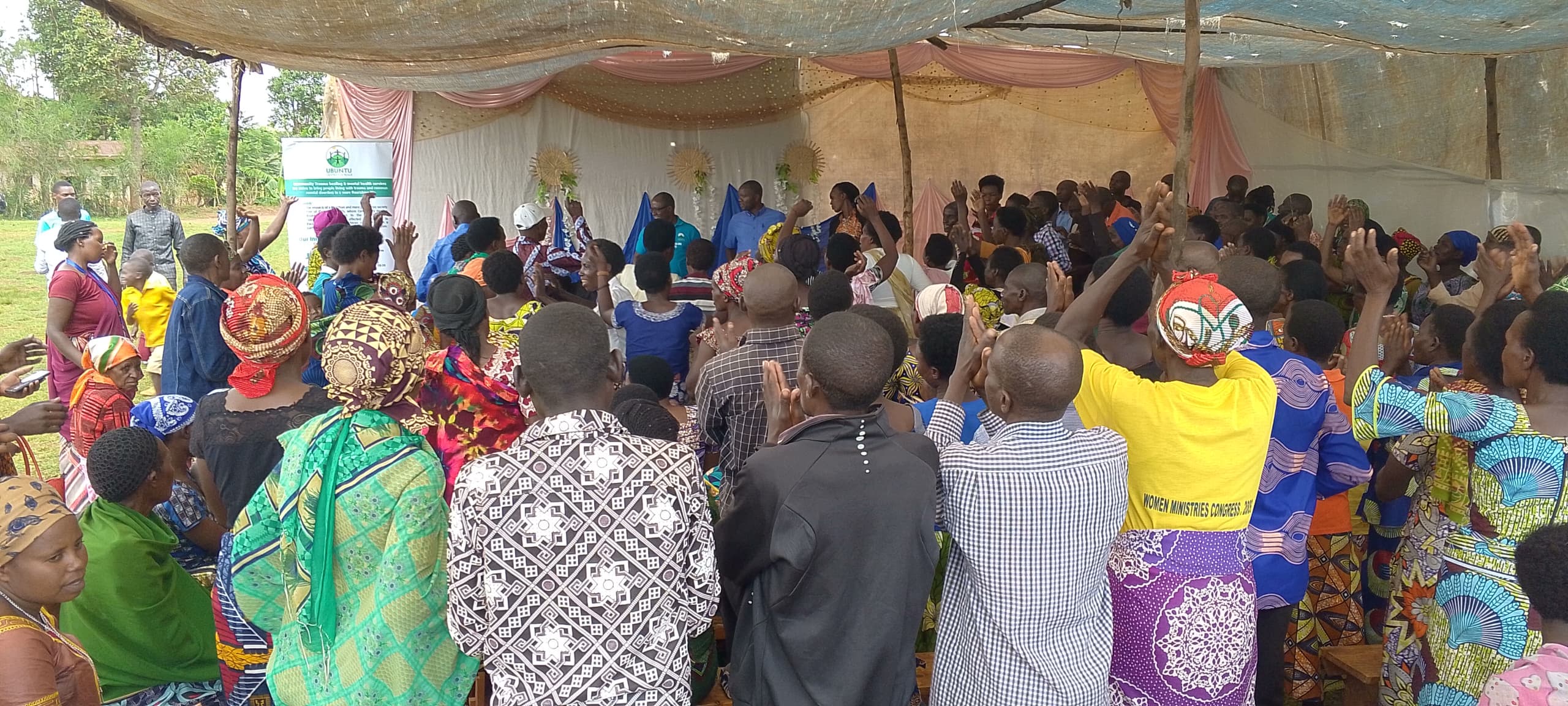 Abasaga 200 barangije amahugurwa y'isanamitima banyuze mu matsinda arimo n'iriyobowe na Mfiticyizere