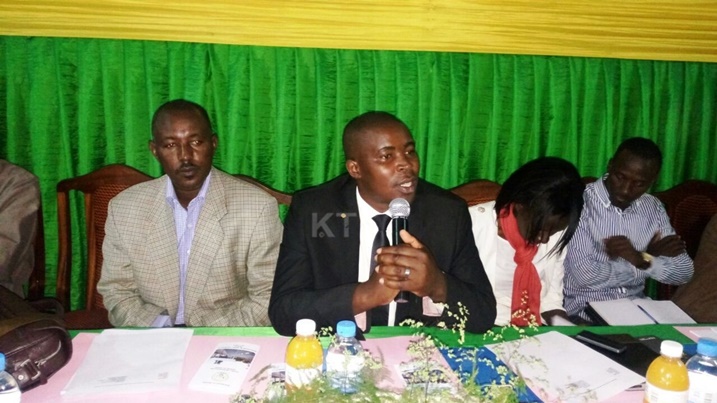 Abashinzwe kugenzura imihigo n'umuyobozi w'akarere.
