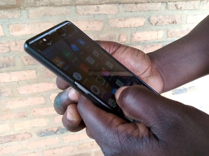 Abasora bazajya babasha kumenya imisoro barimo bakoresheje telefone