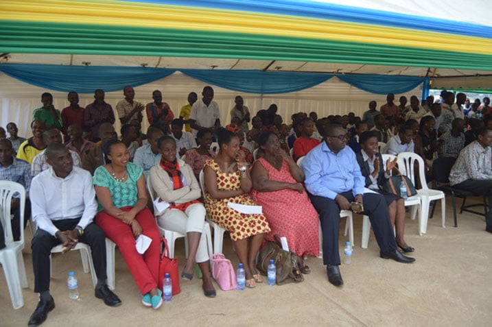 Bamwe mu bari bitabiriye ibyo biganiro.