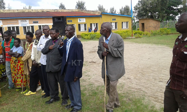 Abaturage baratakambira ubuyobozi ngo bubishyurize China Road imitungo yabo yangije mu ikorwa ry