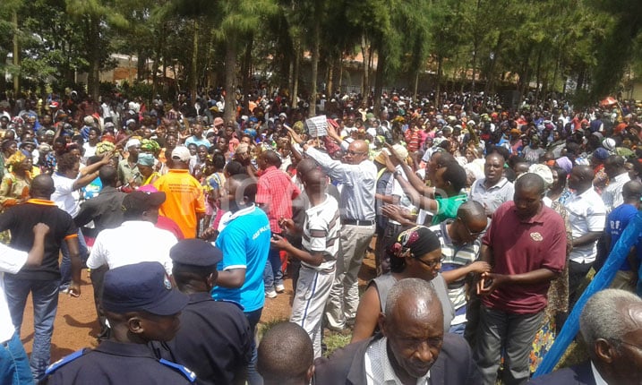 Abaturage batashye bishimiye ibiganiro bagiranye n'intumwa zabo.